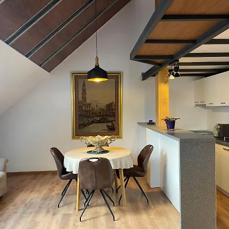 Amazing Savoya Nr1 Loft Old Center Self Check-in *